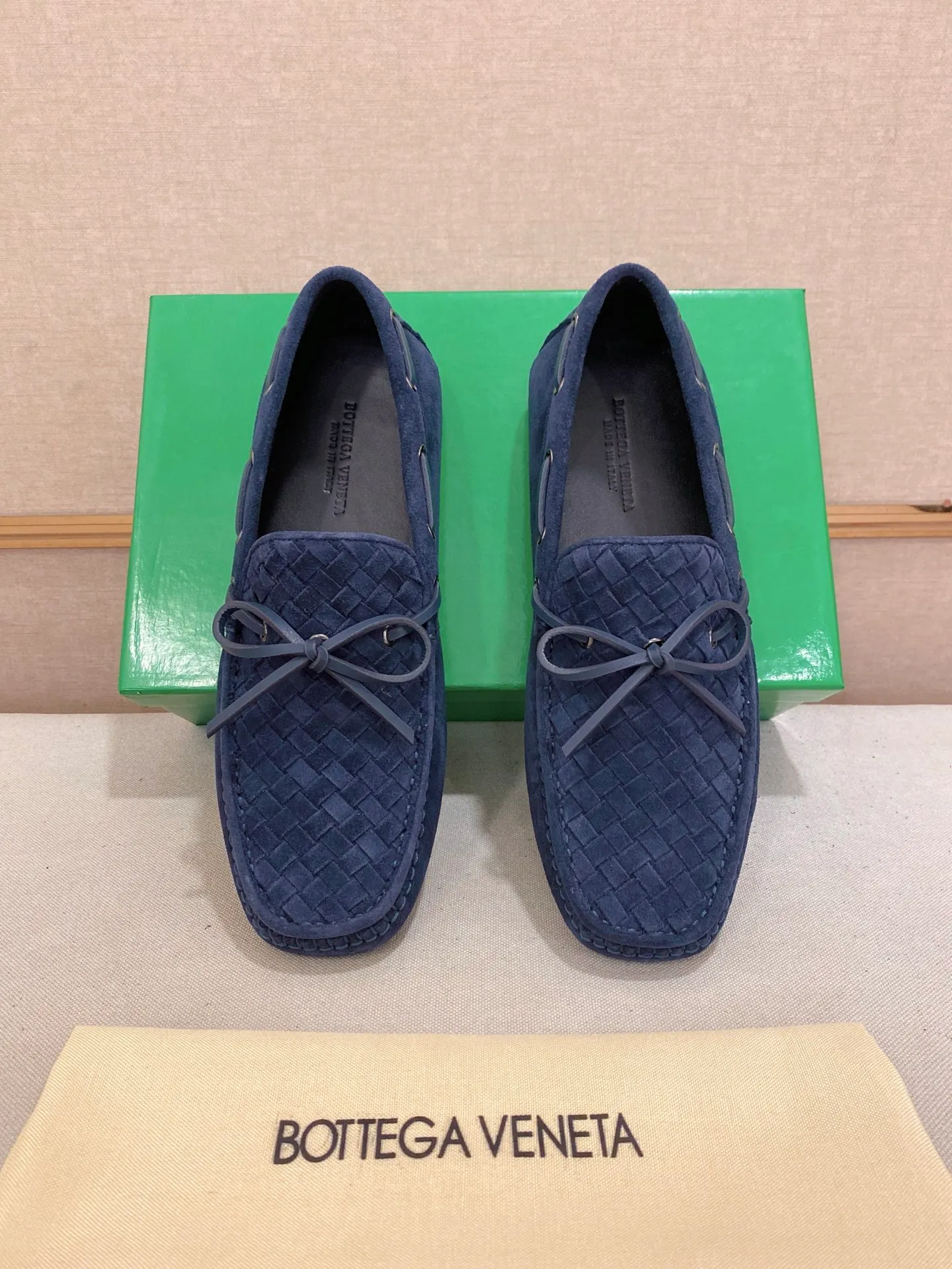 Men's shoes 💰 400💰 (Niu Li + Niu Pad) [BV] latest hot style‼ ️Casual men's shoes, uppers imported deer pattern first-layer cowhide ➕Full imported cowhide lining✔️Exquisite workmanship, excellent foot feel, special rubber soles✔️, cool and fashionable, the latest fashion, fashionable outsole, hurry up. Code number: 38-44 (can be customized to 37.45, non-refundable)